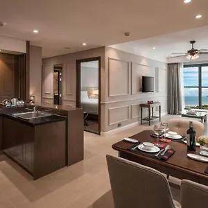 Sunrise Luxury With Ocean View Da Nang